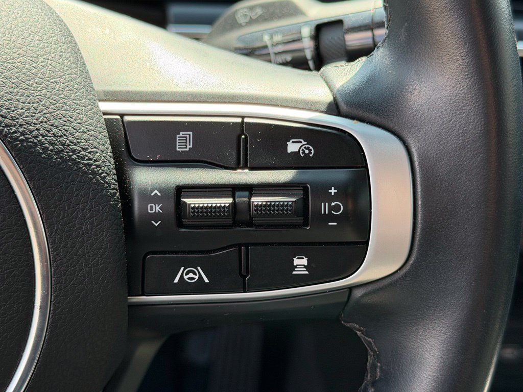 Used 2026 Kia K5 GT-Line w/ GT-Line Premium Package FWD image 17