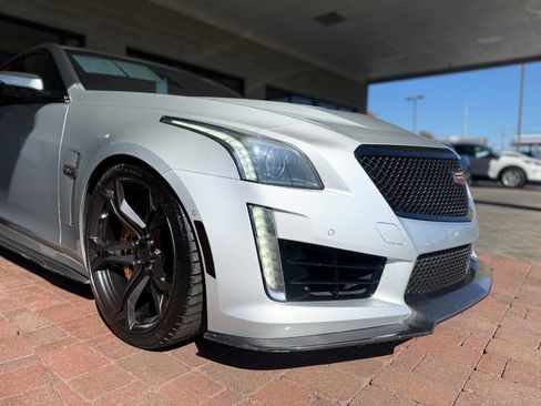 Used 2016 Cadillac CTS V w/ Luxury Package image 36