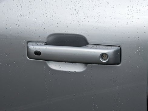 Used 2022 Ford F150 Lariat w/ Equipment Group 502A High image 30