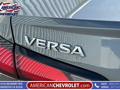 Used 2025 Nissan Versa SV FWD image 36