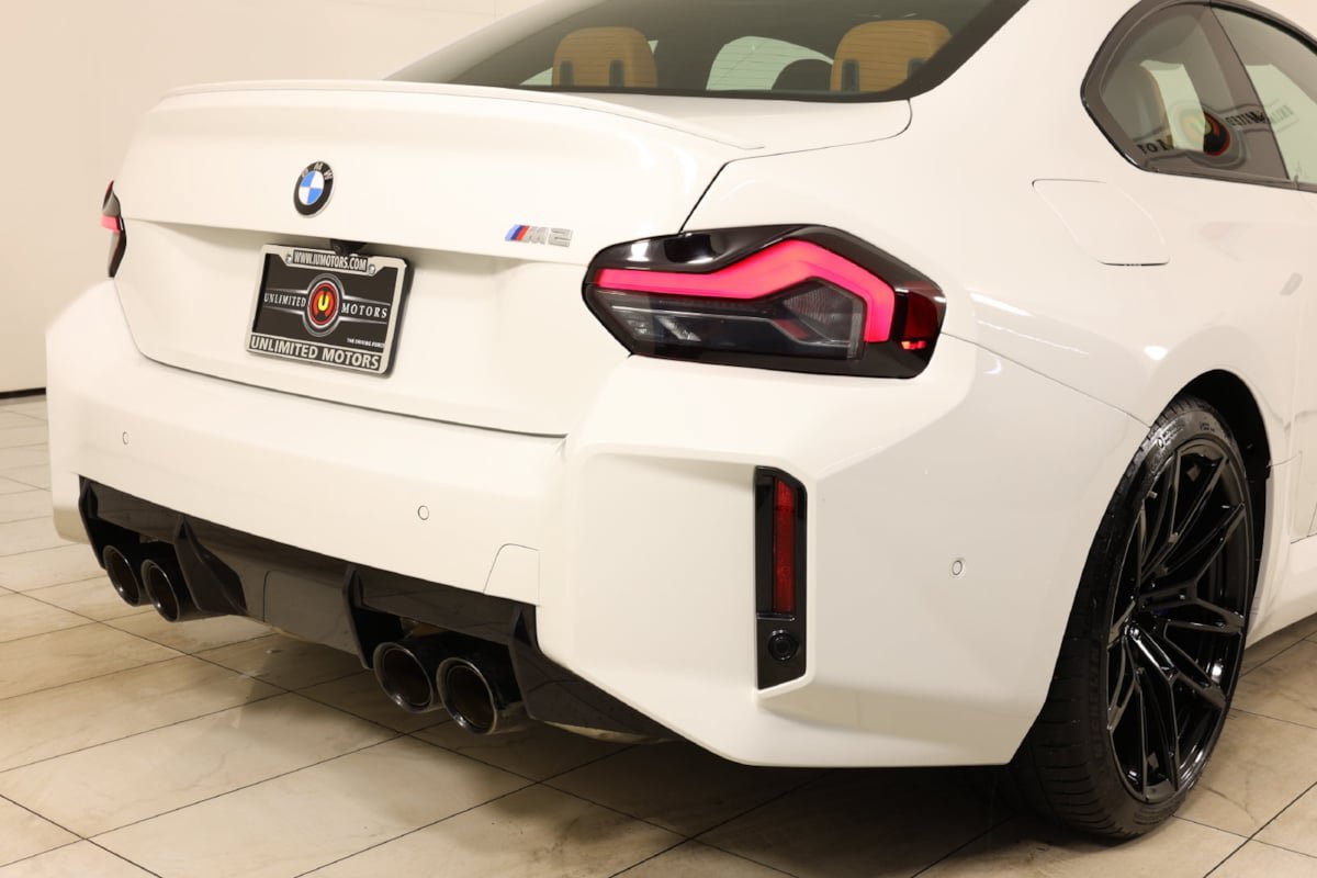 Used 2024 BMW M2 w/ Lighting Package RWD image 42