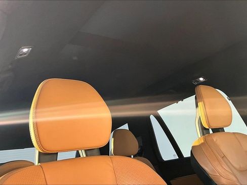Used 2021 Volvo XC90 T8 Inscription w/ Protection Package Premier image 22