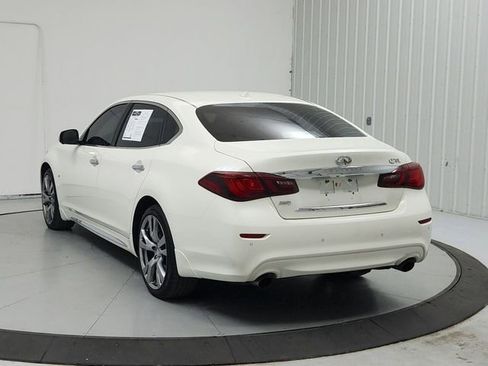 Used 2019 INFINITI Q70 L 3.7 w/ Sensory Package AWD/4WD image 6
