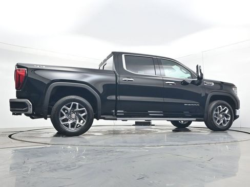 New 2026 GMC Sierra 1500 SLT w/ SLT Premium Plus Package image 32