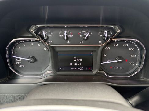 Used 2019 GMC Sierra 1500 SLT w/ SLT Premium Package AWD/4WD image 14