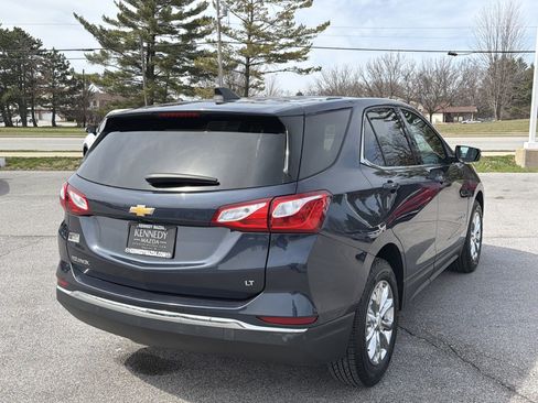 Used 2018 Chevrolet Equinox LT image 3