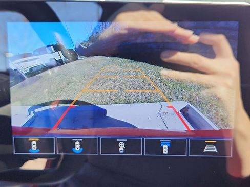 Used 2021 Chevrolet Corvette Stingray Preferred Cpe w/ Chrome Exterior Badge Package image 21