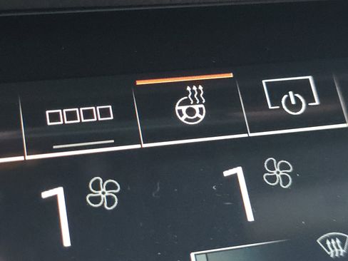 New 2026 Audi Q8 Premium Plus image 12