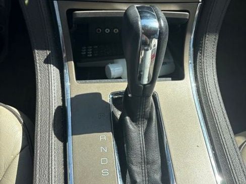 Used 2013 Lincoln MKX FWD image 18