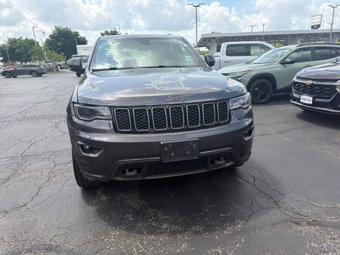 Used 2017 Jeep Grand Cherokee Limited 75th Anniversary AWD/4WD image 5