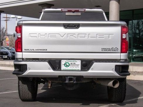 Used 2023 Chevrolet Silverado 2500 High Country image 6