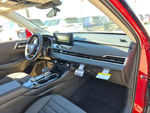 New 2026 Mitsubishi Outlander SE FWD image 22