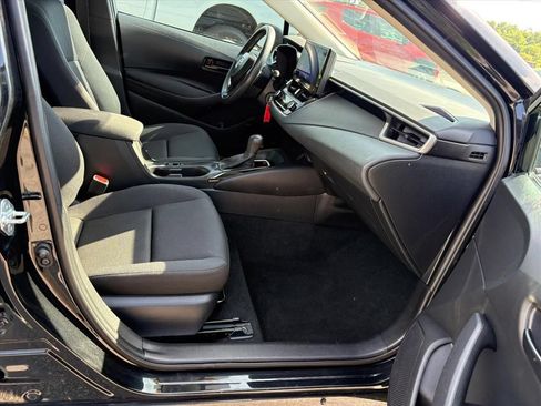 Used 2024 Toyota Corolla LE FWD image 15