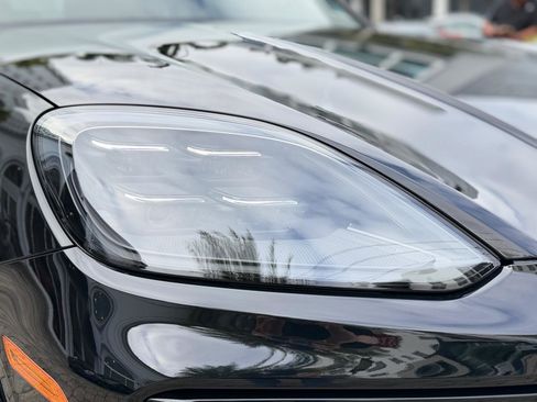 Used 2025 Porsche Cayenne GTS image 4