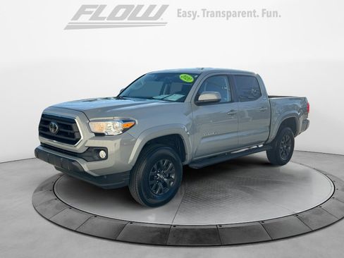 Used 2020 Toyota Tacoma SR5 image 4