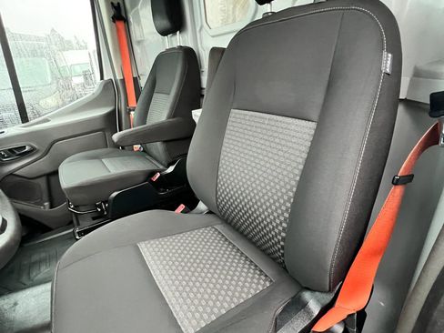 Used 2020 Ford Transit 250 Medium Roof w/RWB Van 3D image 10