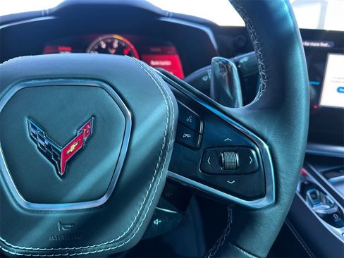 Used 2025 Chevrolet Corvette Stingray Coupe image 29