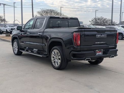 Used 2020 GMC Sierra 1500 Denali w/ Denali Premium Package image 9