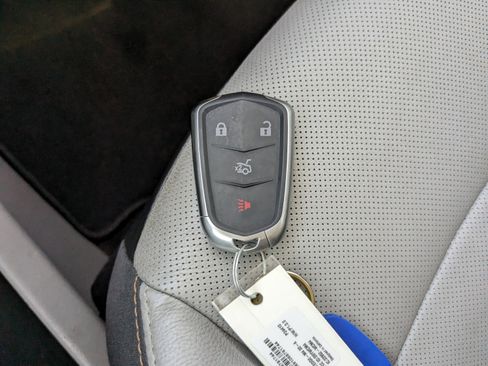 Used 2020 GMC Terrain SLT w/ Preferred Package image 30