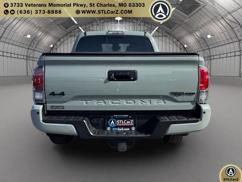 Used 2021 Toyota Tacoma TRD Pro AWD/4WD image 4