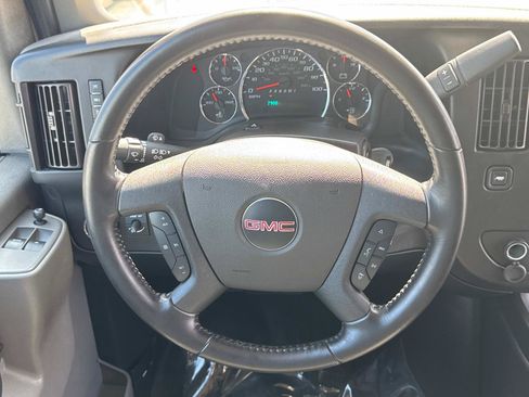 Used 2023 GMC Savana 2500 Extended w/ Driver Convenience Package image 10