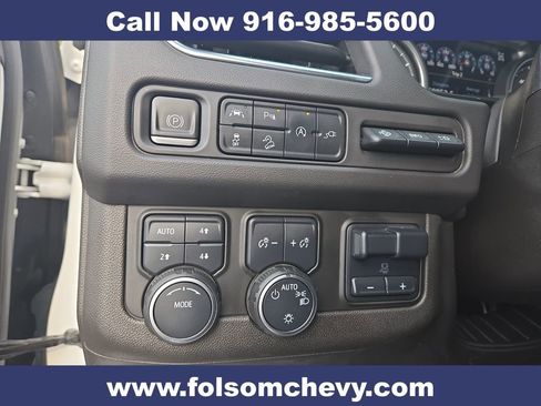 Used 2021 Chevrolet Suburban High Country w/ Premium Package image 20