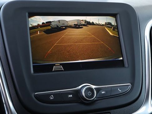 Used 2019 Chevrolet Equinox LT image 31