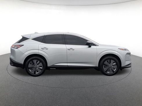 Used 2025 Nissan Murano SL image 4