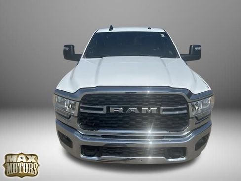 Used 2024 RAM 2500 Big Horn AWD/4WD image 16