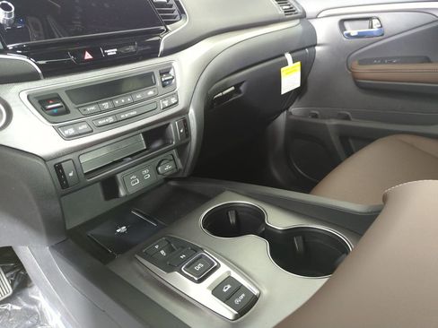 New 2026 Honda Ridgeline RTL image 21