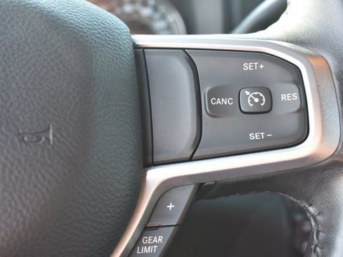 Used 2024 RAM 2500 Big Horn w/ Level 2 Equipment Group AWD/4WD image 21