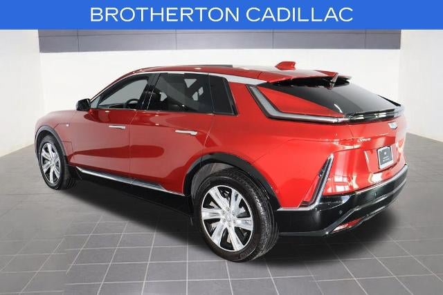 Certified 2024 Cadillac Lyriq Tech w/ Driver Assist Package AWD/4WD image 4