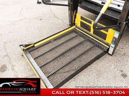 Used 2017 Ford Transit 350 XL image 34