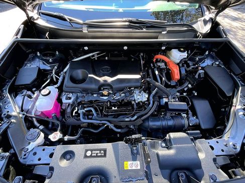 Used 2024 Toyota RAV4 XLE image 27