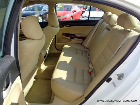 Used 2011 Honda Accord EX-L image 13