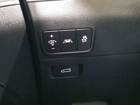 Used 2024 Kia K5 GT-Line image 27