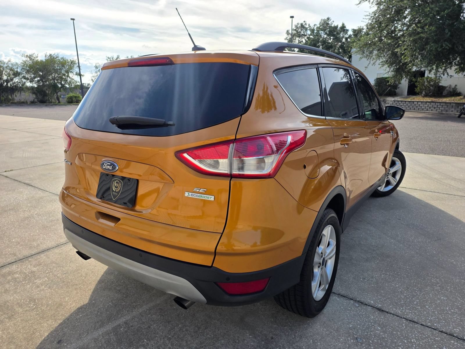Used 2016 Ford Escape SE w/ Equipment Group 201A FWD image 13