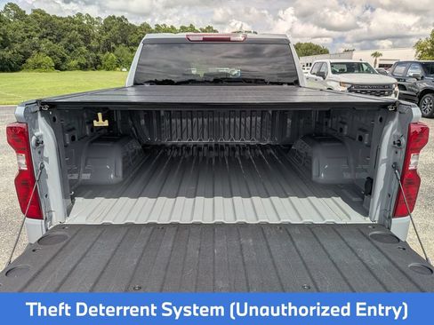 Used 2024 Chevrolet Silverado 1500 Custom w/ Turbomax Blackout Package AWD/4WD image 31