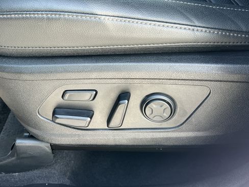 Certified 2024 Kia Sorento SX Prestige image 25