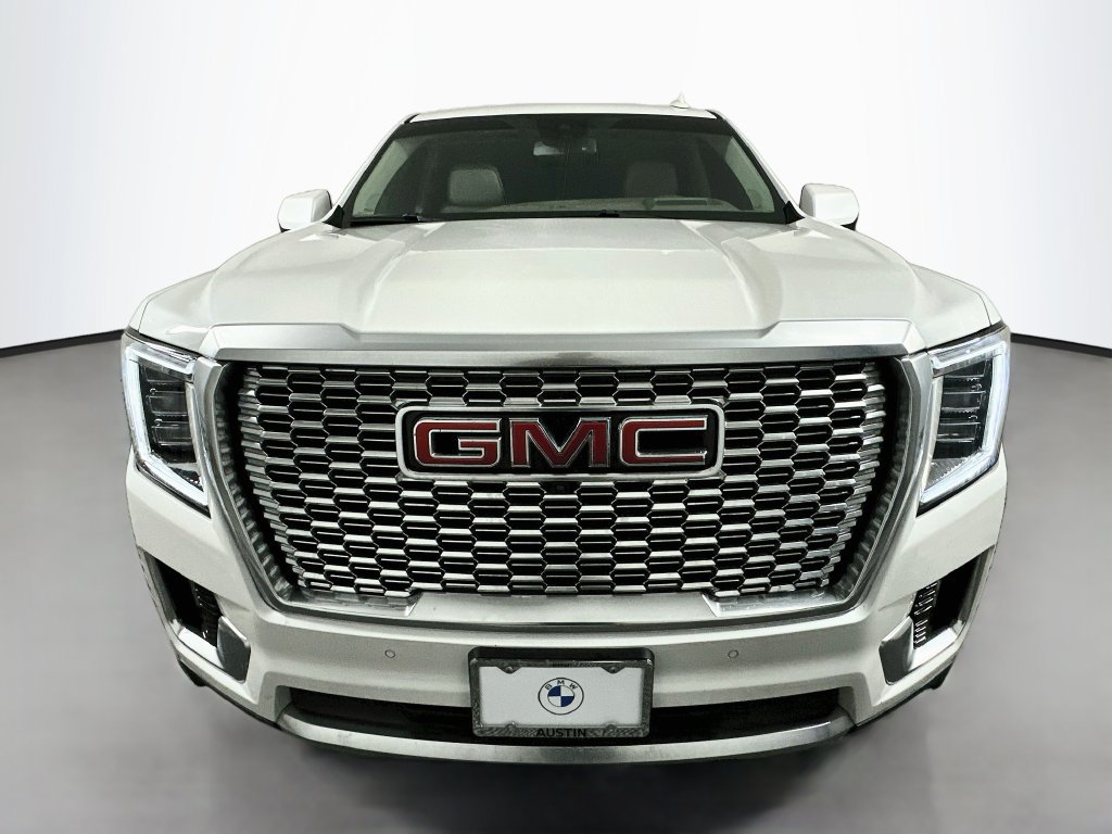 Used 2023 GMC Yukon Denali AWD/4WD image 2