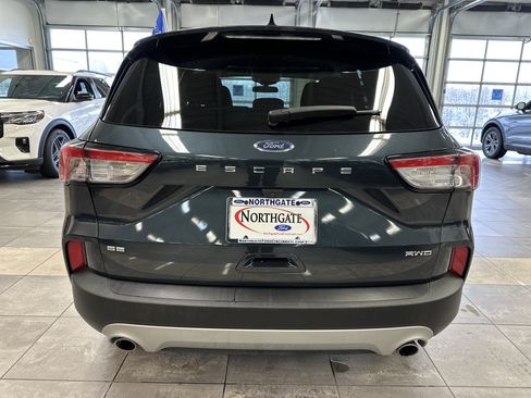 Certified 2022 Ford Escape SE w/ Cold Weather Package image 13