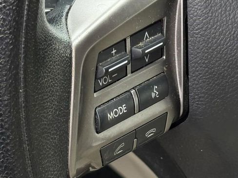 Used 2014 Subaru Crosstrek 2.0i Premium image 11