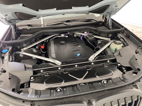 New 2026 BMW X7 xDrive40i w/ M Sport Package image 32