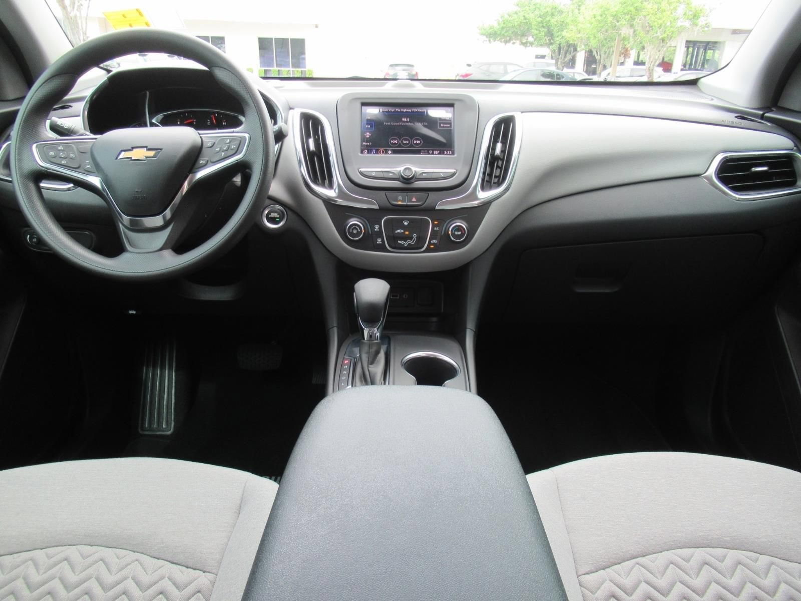 Used 2024 Chevrolet Equinox LS w/ LS Convenience Package FWD image 11