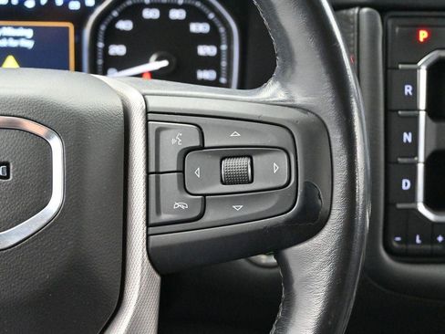 Used 2021 GMC Yukon Denali w/ Denali Premium Package AWD/4WD image 16