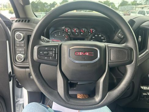 Used 2025 GMC Sierra 3500 Pro w/ Convenience Package AWD/4WD image 21