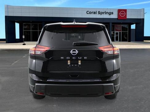 New 2026 Nissan Rogue SV FWD image 4