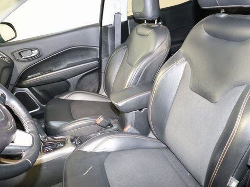 Used 2018 Jeep Compass Latitude w/ Popular Equipment Group image 24