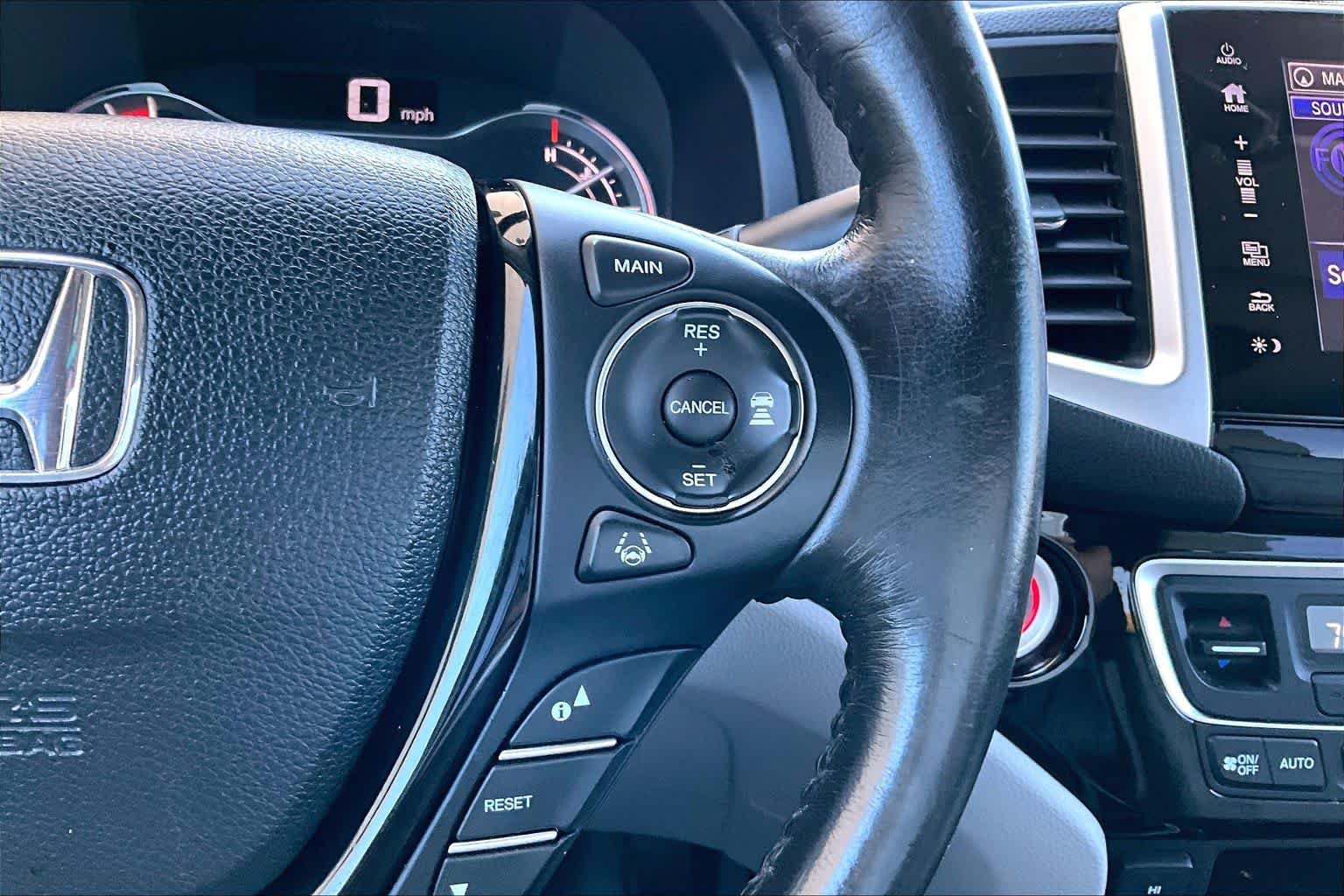 Used 2019 Honda Ridgeline RTL-E image 25