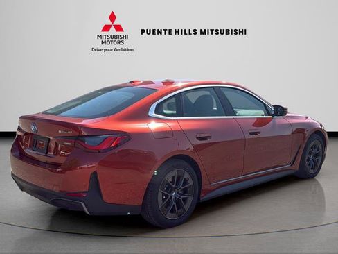 Used 2023 BMW i4 eDrive40 RWD image 5